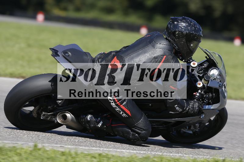 /Archiv-2024/56 10.08.2024 Plüss Moto Sport ADR/Einsteiger/420